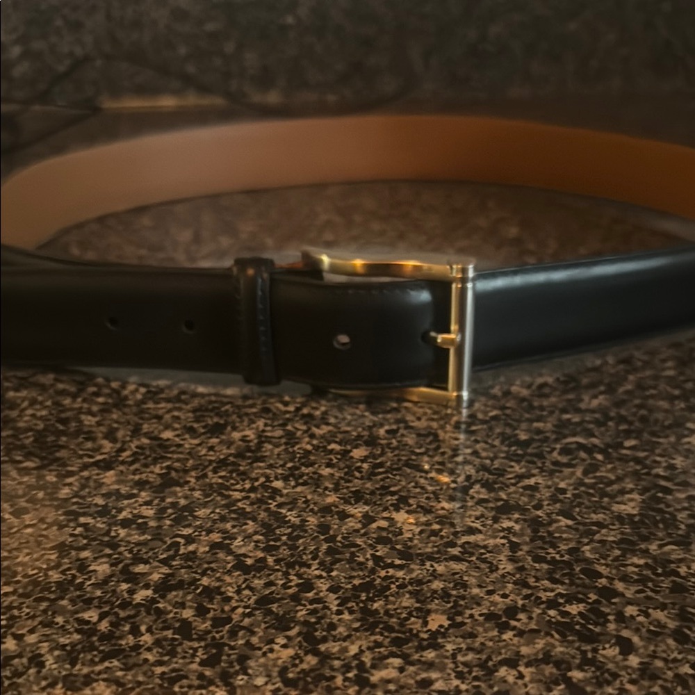 Magnanni men’s Black Leather Belt with Gold Buckle